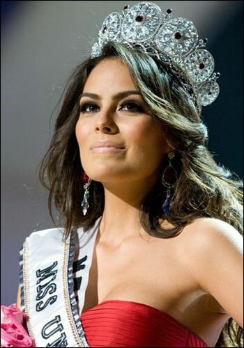  -2010  . Miss Universe-2010 Jimena Navarrete